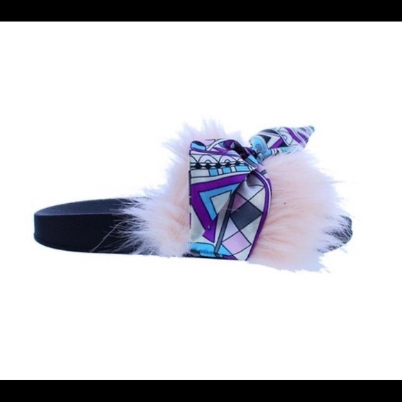 Miss HOT STUFF Vegan fur slides with ribbon - Picture 2 of 2